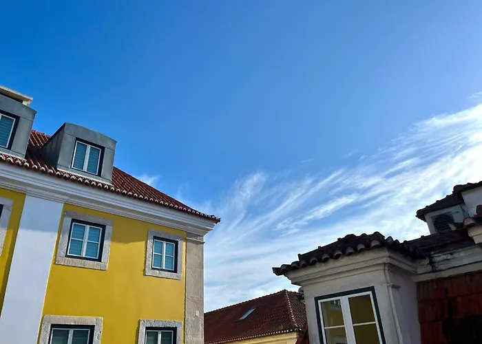 3 Bedroom - Bairro Alto Apartment *